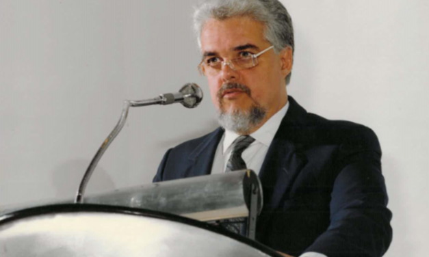 Ramón Piñango y sus 45 años de docencia